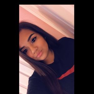 Meet your Posher, Jimena